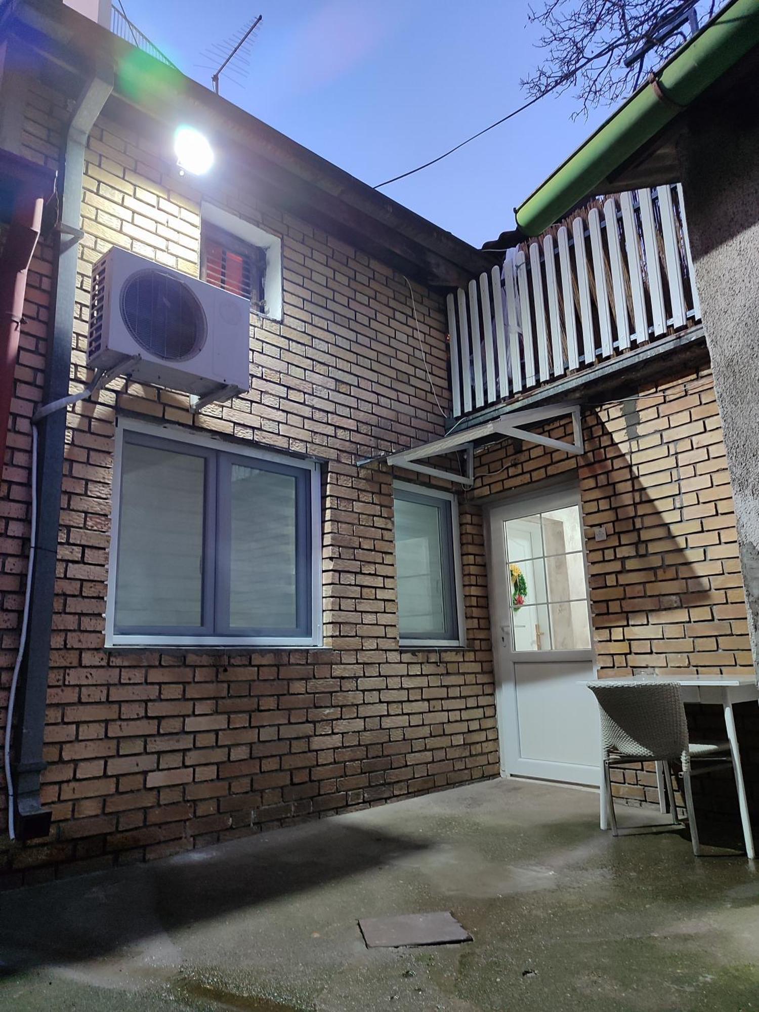 Studio Apartman Free Parking Rubikon Belgrado Buitenkant foto